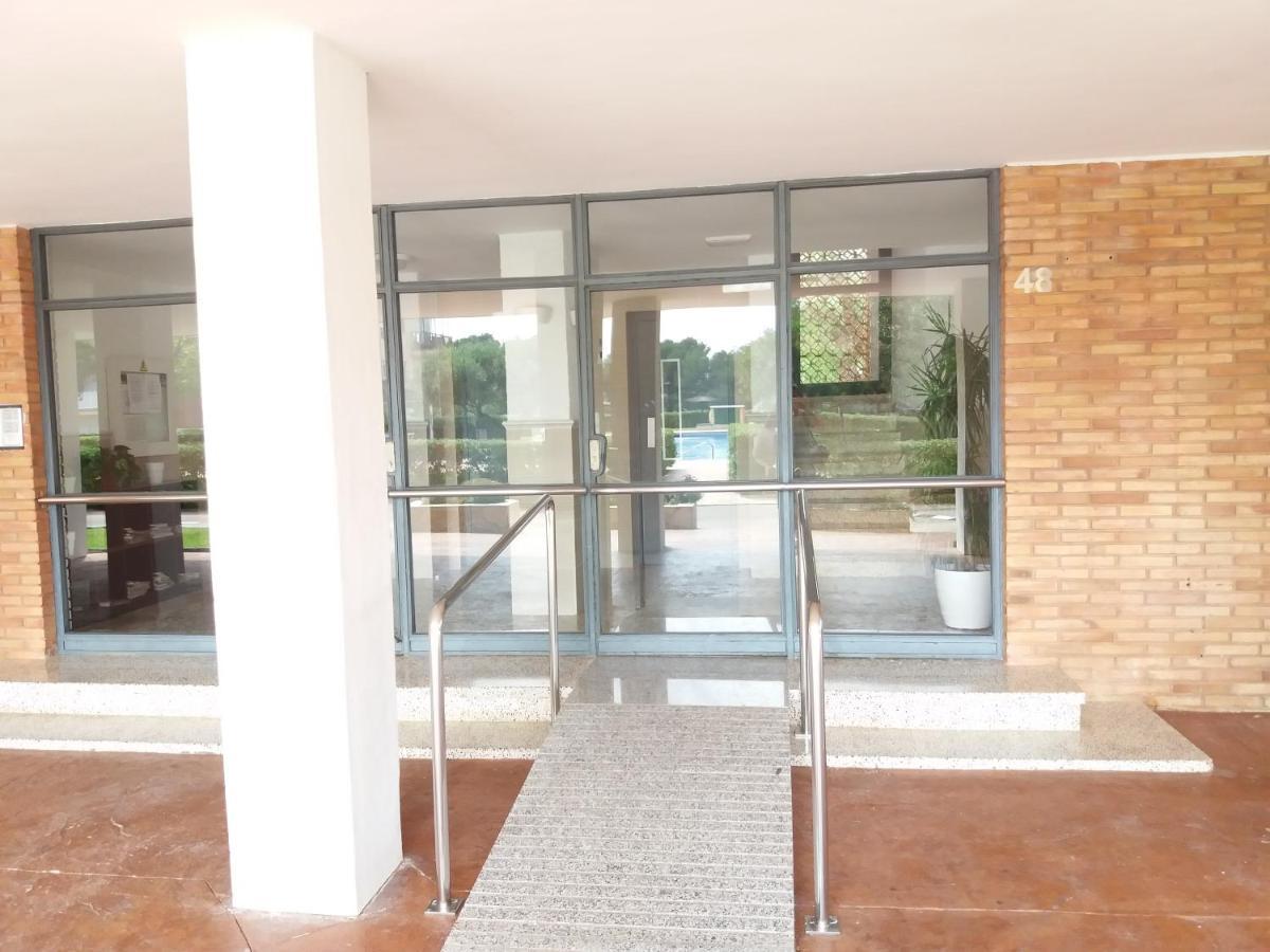 Apartments Las Vinas دينايا المظهر الخارجي الصورة