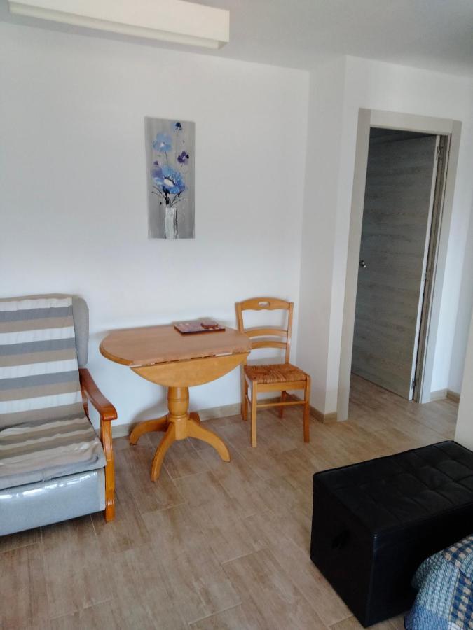 Apartments Las Vinas دينايا المظهر الخارجي الصورة